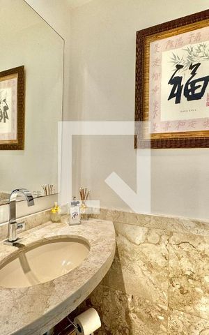 Apartamento à venda com 220m², 4 quartos e 3 vagas Apartamento à venda com 220m², 4 quartos e 3 vagasLavabo