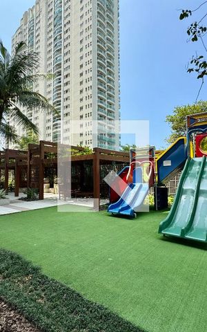 Apartamento à venda com 220m², 4 quartos e 3 vagas Apartamento à venda com 220m², 4 quartos e 3 vagasÁrea comum