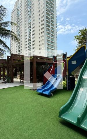 Apartamento à venda com 220m², 4 quartos e 3 vagas Apartamento à venda com 220m², 4 quartos e 3 vagasÁrea comum