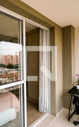 Apartamento à venda com 35m², 1 quarto e 1 vaga Apartamento à venda com 35m², 1 quarto e 1 vagaVaranda