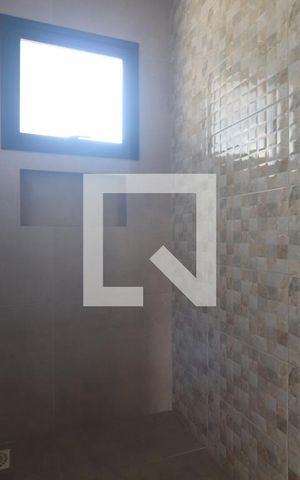 Casa à venda com 112m², 3 quartos e 2 vagasBanheiro
