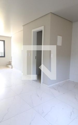 Casa à venda com 112m², 3 quartos e 2 vagasSala