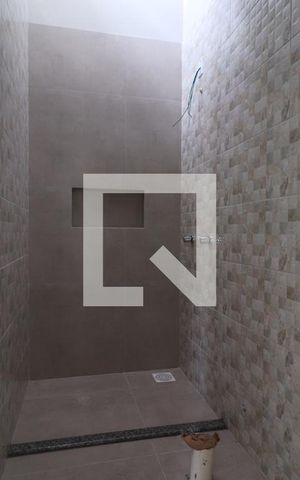 Casa à venda com 120m², 3 quartos e 2 vagasBanheiro