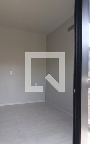 Casa à venda com 120m², 3 quartos e 2 vagasSuíte