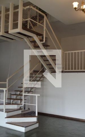 Casa à venda com 504m², 5 quartos e 3 vagasSala
