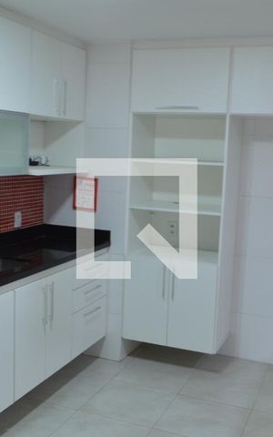 Casa à venda com 504m², 5 quartos e 3 vagasCozinha