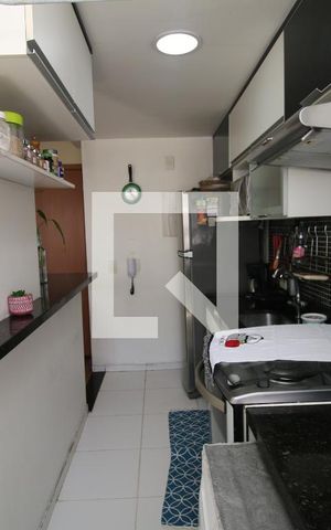 Apartamento à venda com 48m², 2 quartos e 1 vagaÁrea de Serviço