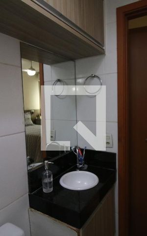 Apartamento à venda com 48m², 2 quartos e 1 vagaBanheiro da Suíte 2