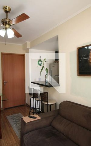Apartamento à venda com 48m², 2 quartos e 1 vagaSala