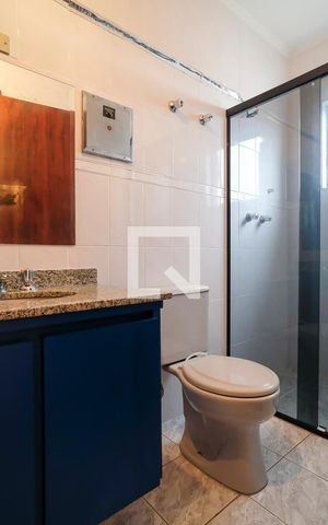 Apartamento à venda com 191m², 2 quartos e 2 vagasBanheiro da suíte