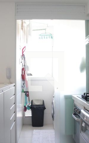 Apartamento à venda com 57m², 2 quartos e 1 vagaCozinha
