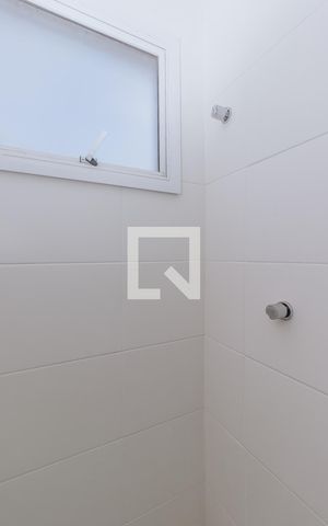 Apartamento para alugar com 52m², 2 quartos e 1 vaga Apartamento para alugar com 52m², 2 quartos e 1 vagaBanheiro Social