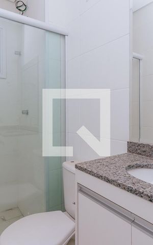 Apartamento para alugar com 52m², 2 quartos e 1 vaga Apartamento para alugar com 52m², 2 quartos e 1 vagaBanheiro Social