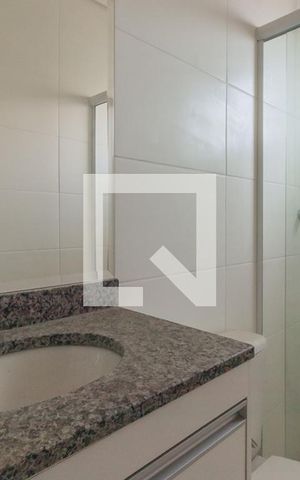 Apartamento para alugar com 52m², 2 quartos e 1 vaga Apartamento para alugar com 52m², 2 quartos e 1 vagaBanheiro Suíte