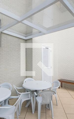 Apartamento à venda com 62m², 2 quartos e 2 vagas Apartamento à venda com 62m², 2 quartos e 2 vagasChurrasqueira