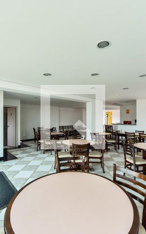 Apartamento à venda com 228m², 3 quartos e 2 vagas Apartamento à venda com 228m², 3 quartos e 2 vagasÁrea Comum