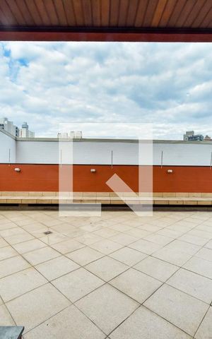 Apartamento à venda com 228m², 3 quartos e 2 vagas Apartamento à venda com 228m², 3 quartos e 2 vagasÁrea Comum
