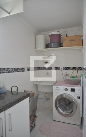 Apartamento à venda com 180m², 2 quartos e 3 vagasÁrea de Serviço