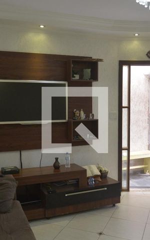 Casa para alugar com 195m², 3 quartos e 1 vagaSala