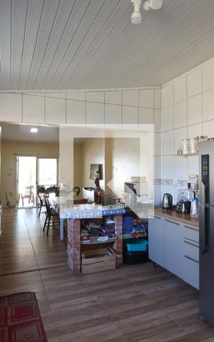 Casa à venda com 90m², 2 quartos e 2 vagasCozinha