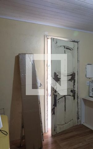 Casa à venda com 90m², 2 quartos e 2 vagasSala 1