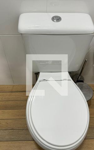 Apartamento à venda com 140m², 3 quartos e 3 vagas Apartamento à venda com 140m², 3 quartos e 3 vagasSuíte - Banheiro