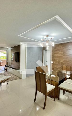 Apartamento à venda com 140m², 3 quartos e 3 vagas Apartamento à venda com 140m², 3 quartos e 3 vagasSala