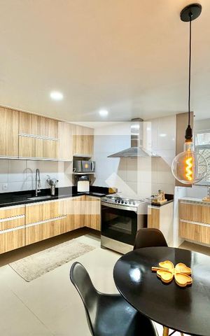 Apartamento à venda com 140m², 3 quartos e 3 vagas Apartamento à venda com 140m², 3 quartos e 3 vagasCozinha