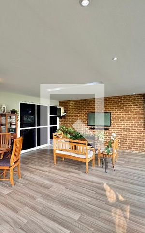 Apartamento à venda com 140m², 3 quartos e 3 vagas Apartamento à venda com 140m², 3 quartos e 3 vagasVaranda
