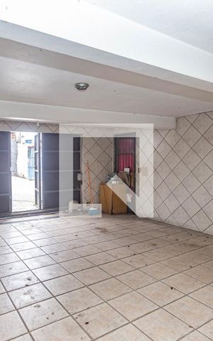 Casa à venda com 296m², 3 quartos e 2 vagas Casa à venda com 296m², 3 quartos e 2 vagasGaragem
