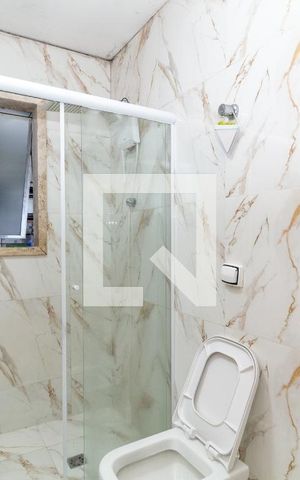 Casa à venda com 150m², 2 quartos e 2 vagasBanheiro 1