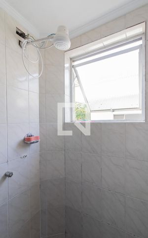 Apartamento à venda com 76m², 2 quartos e 1 vaga Apartamento à venda com 76m², 2 quartos e 1 vagaBanheiro