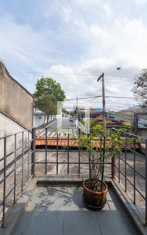 Casa à venda com 186m², 3 quartos e 2 vagas Casa à venda com 186m², 3 quartos e 2 vagasVaranda Suíte 1