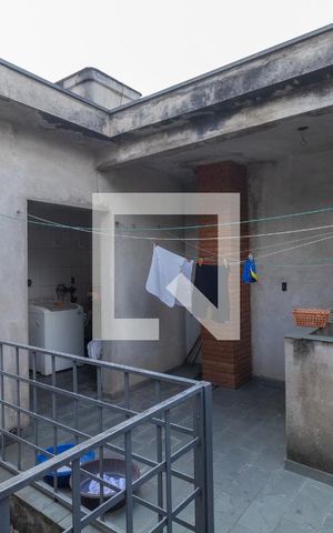 Casa à venda com 186m², 3 quartos e 2 vagas Casa à venda com 186m², 3 quartos e 2 vagasÁrea de Serviço