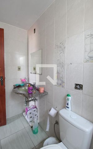 Apartamento à venda com 138m², 3 quartos e 2 vagasBanheiro da Suite