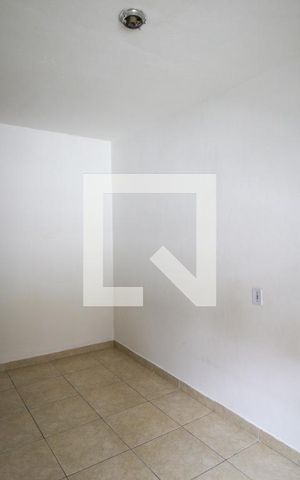 Casa à venda com 69m², 1 quarto e sem vaga Casa à venda com 69m², 1 quarto e sem vagaQuarto 1