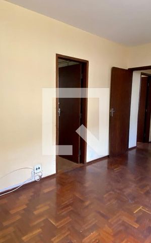 Apartamento para alugar com 121m², 3 quartos e 1 vaga Apartamento para alugar com 121m², 3 quartos e 1 vagaSala