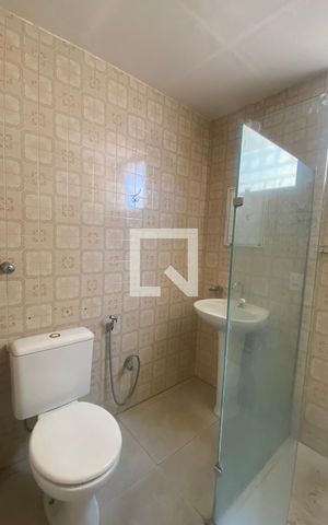 Apartamento para alugar com 121m², 3 quartos e 1 vaga Apartamento para alugar com 121m², 3 quartos e 1 vagaBanheiro Social