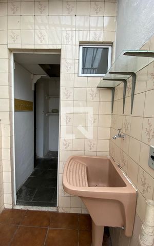 Apartamento para alugar com 121m², 3 quartos e 1 vaga Apartamento para alugar com 121m², 3 quartos e 1 vagaÁrea de Serviço