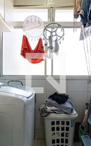 Apartamento à venda com 56m², 2 quartos e 1 vaga Apartamento à venda com 56m², 2 quartos e 1 vagaLavanderia