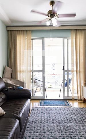 Apartamento à venda com 56m², 2 quartos e 1 vaga Apartamento à venda com 56m², 2 quartos e 1 vagaSala