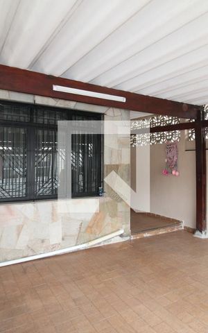 Casa à venda com 144m², 3 quartos e 2 vagasGaragem