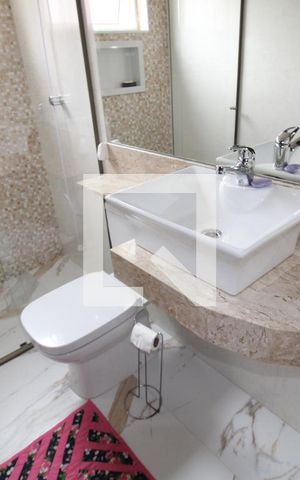 Casa à venda com 144m², 3 quartos e 2 vagasBanheiro