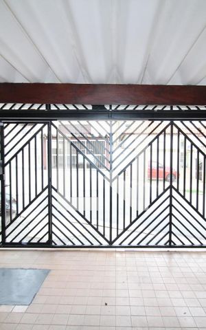 Casa à venda com 144m², 3 quartos e 2 vagasGaragem