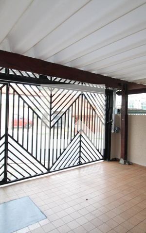 Casa à venda com 144m², 3 quartos e 2 vagasGaragem