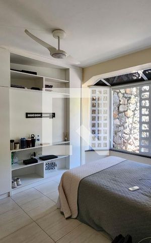 Casa à venda com 600m², 6 quartos e 3 vagas Casa à venda com 600m², 6 quartos e 3 vagasCasa 2 - Suíte 2