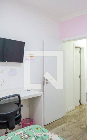 Apartamento à venda com 220m², 3 quartos e 2 vagasQuarto 2