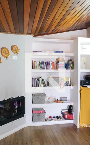 Apartamento à venda com 220m², 3 quartos e 2 vagasSegundo andar