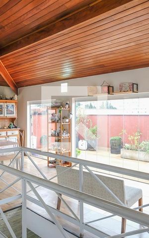 Apartamento à venda com 220m², 3 quartos e 2 vagasSegundo andar