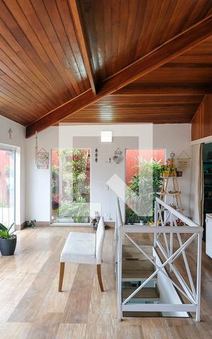 Apartamento à venda com 220m², 3 quartos e 2 vagasSegundo andar